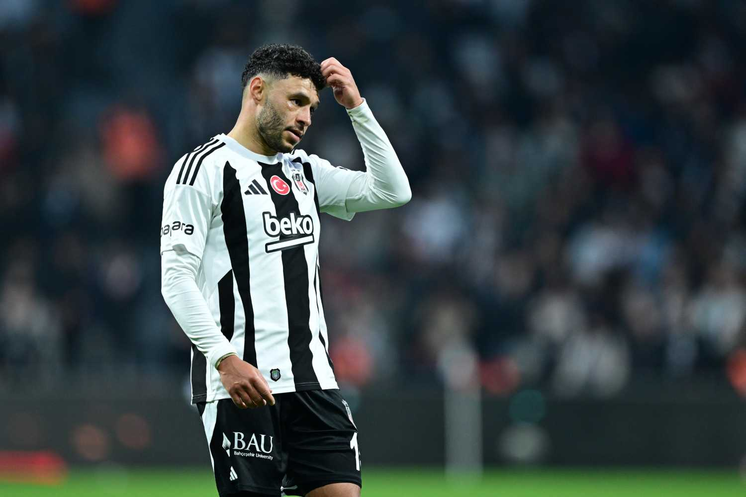 Beşiktaş'ta Alex Oxlade-Chamberlain ile yollar ayrıldı